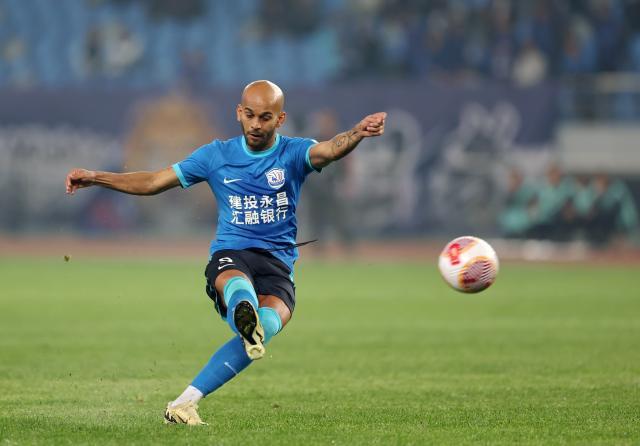 【中超】埃韦尔破门奥尔蒂斯头球扳平 沧州1比1深圳