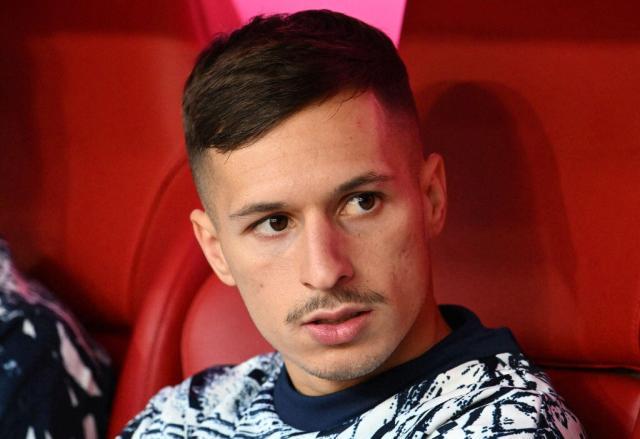 KOK体育平台-冬窗新援看上去管用，拜仁缺半套主力阵容是好事？